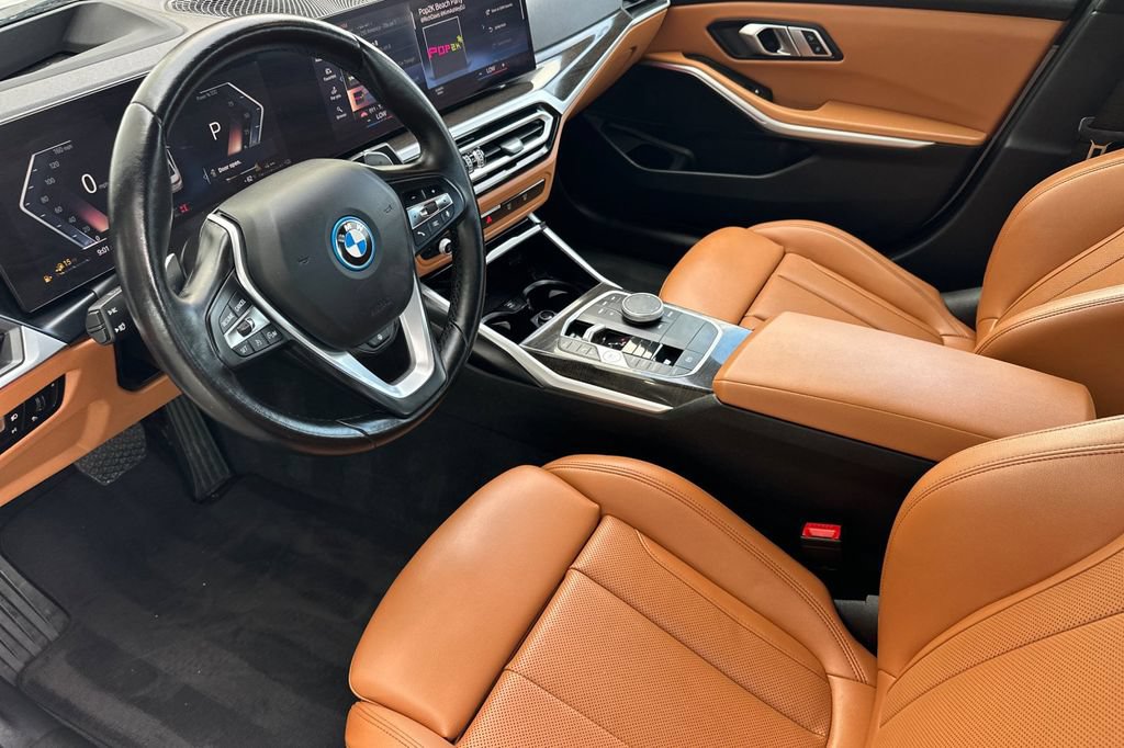 Used 2023 BMW 330e w/ Premium Package RWD image 9
