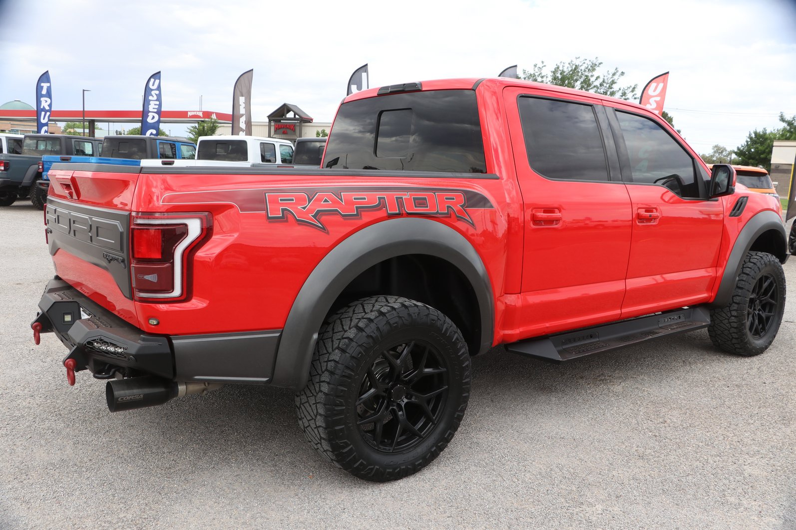 Used 2018 Ford F150 Raptor w/ Equipment Group 802A Luxury AWD/4WD image 7