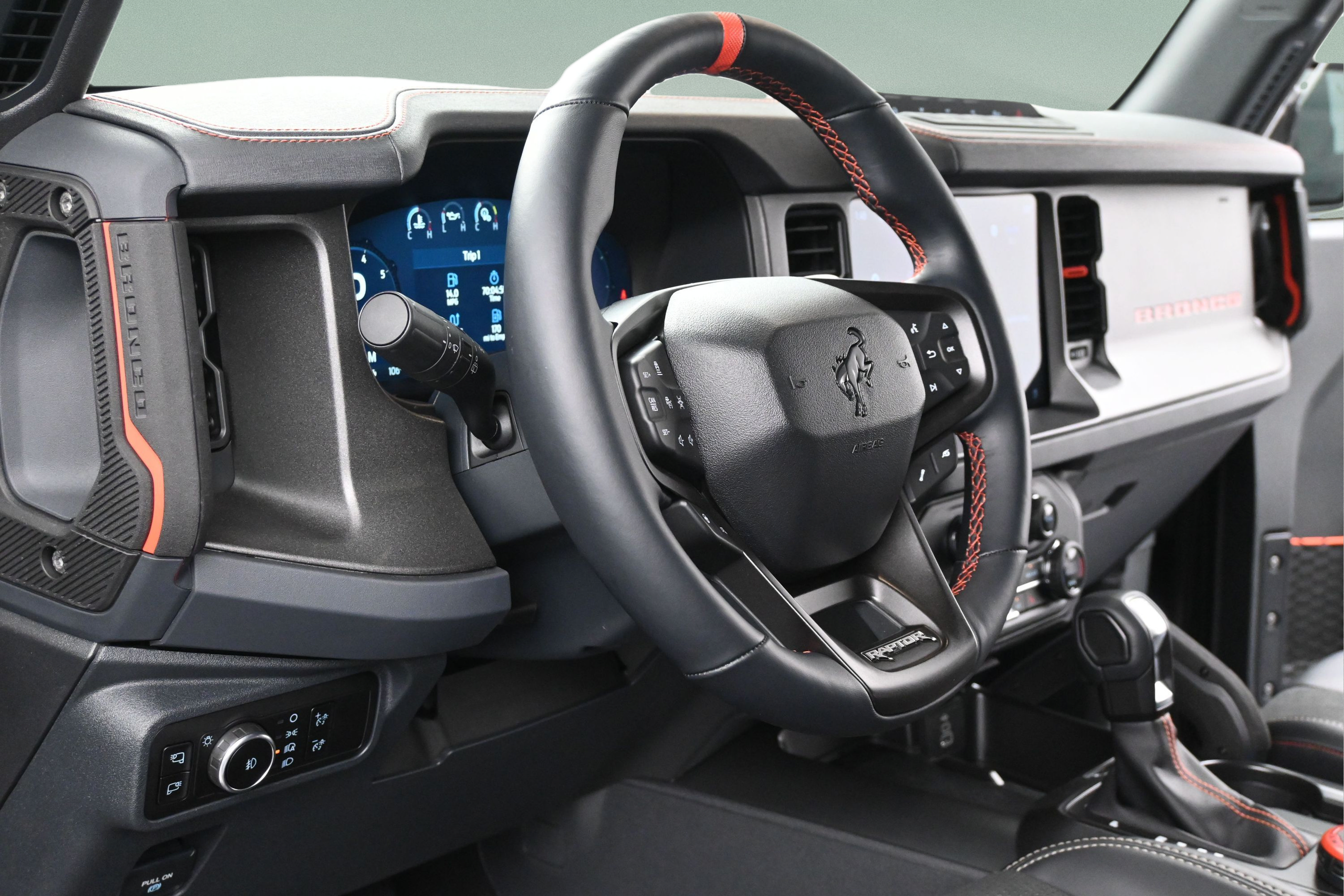 Used 2026 Ford Bronco Raptor AWD/4WD image 19