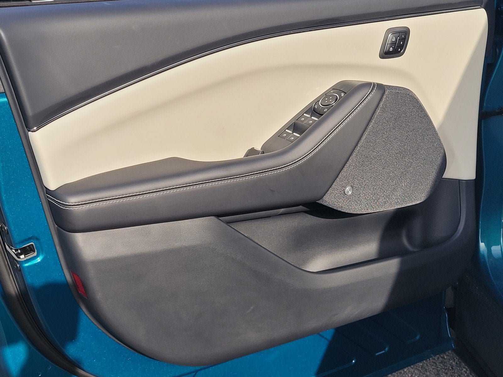 New 2026 Ford Mustang Mach-E Premium w/ Technology Package RWD image 9