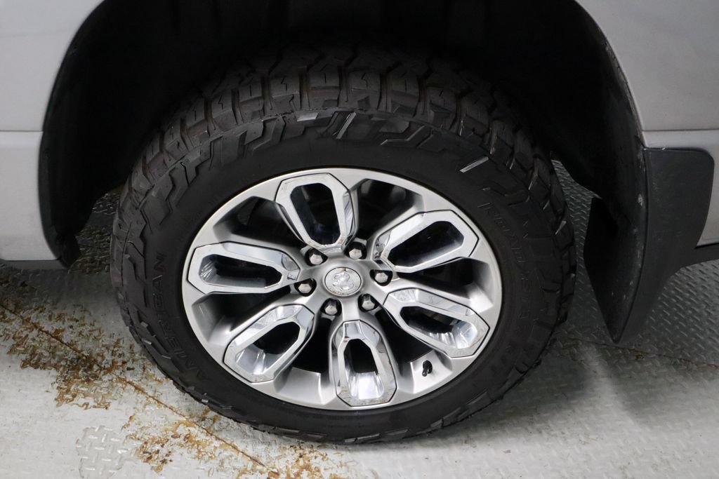 Used 2019 RAM 1500 Sport w/ Level 2 Equipment Group AWD/4WD image 18