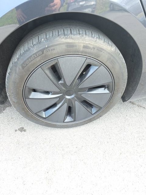 Used 2025 Tesla Model 3 Long Range image 7