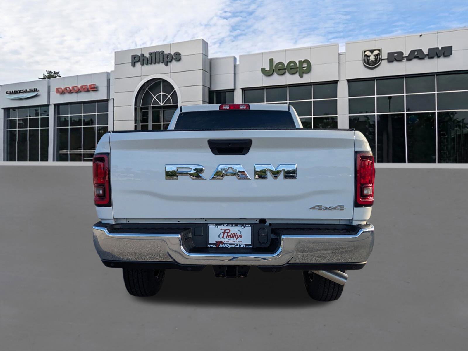 New 2026 RAM 2500 Tradesman AWD/4WD image 4
