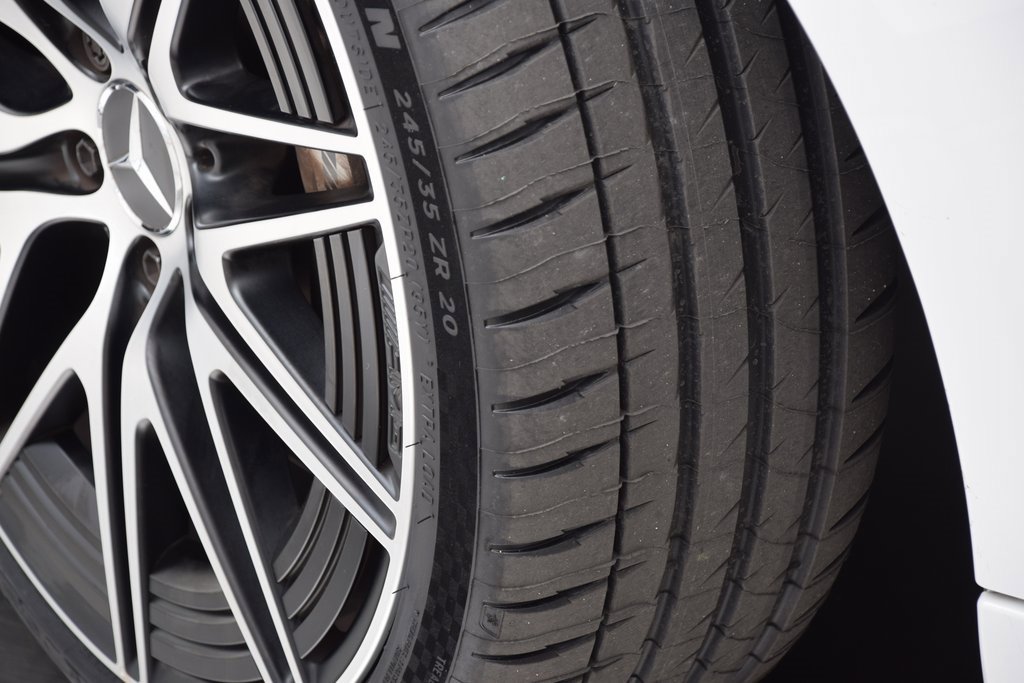 Certified 2023 Mercedes-Benz C 43 AMG 4MATIC Sedan image 30