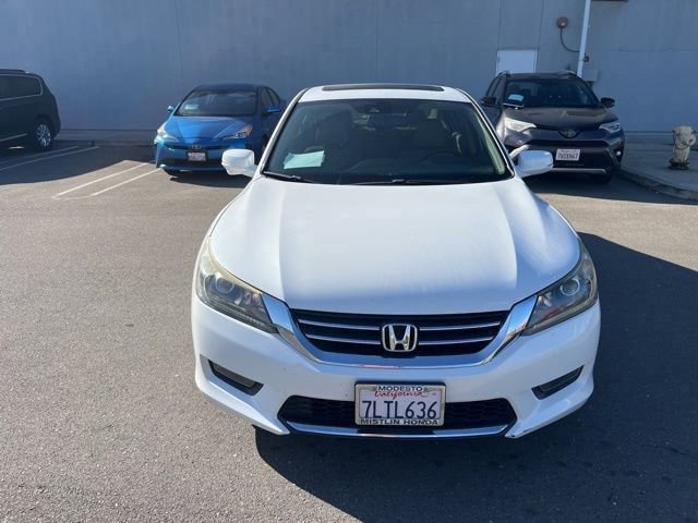 Used 2015 Honda Accord EX-L image 2