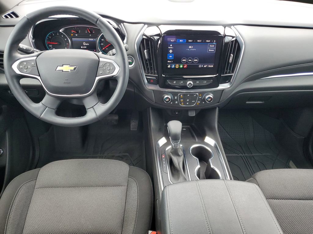 Used 2023 Chevrolet Traverse LT image 24