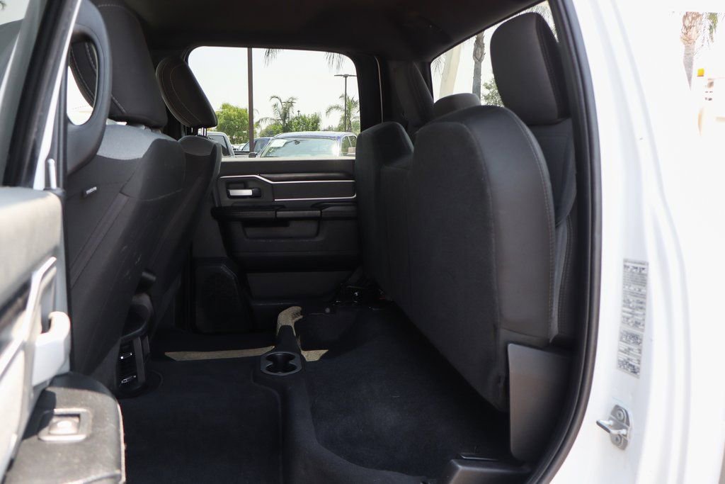 Used 2021 RAM 3500 Big Horn image 39