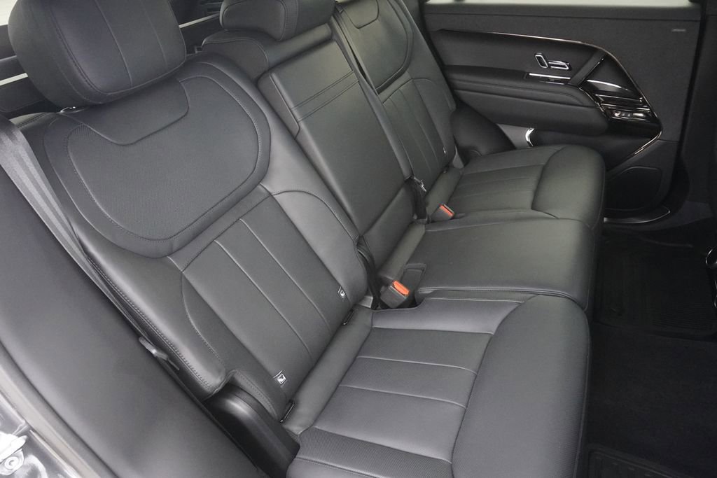 Used 2024 Land Rover Range Rover Sport Dynamic SE image 27