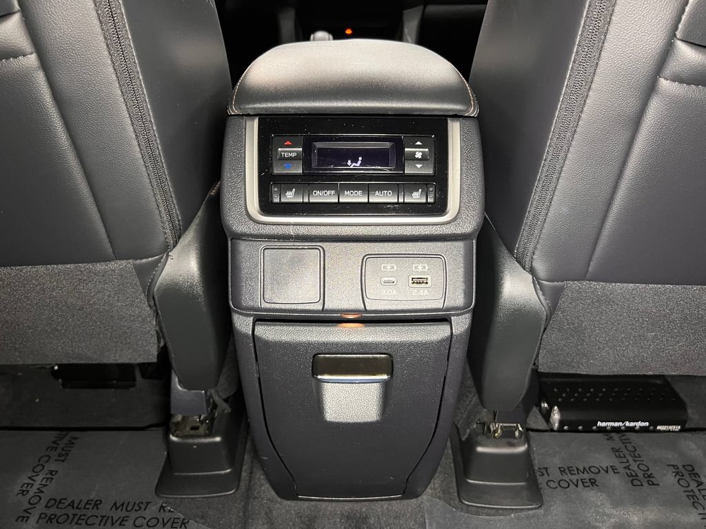 Used 2025 Subaru Ascent Bronze Edition AWD/4WD image 25