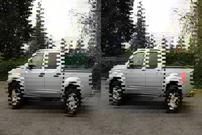 Used 2005 Nissan Frontier SE w/ (P01) Power Pkg image 13