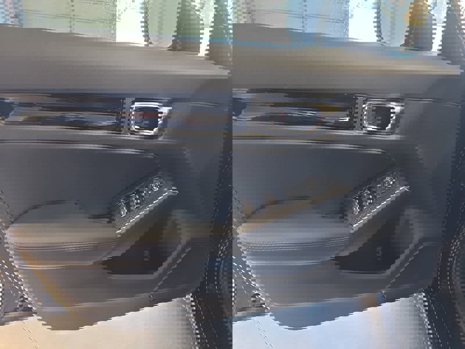 Used 2025 Honda Civic Sport Touring image 19