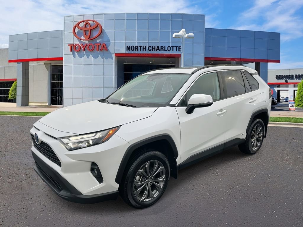 Used 2024 Toyota RAV4 XLE Premium w/ Weather Package image 5