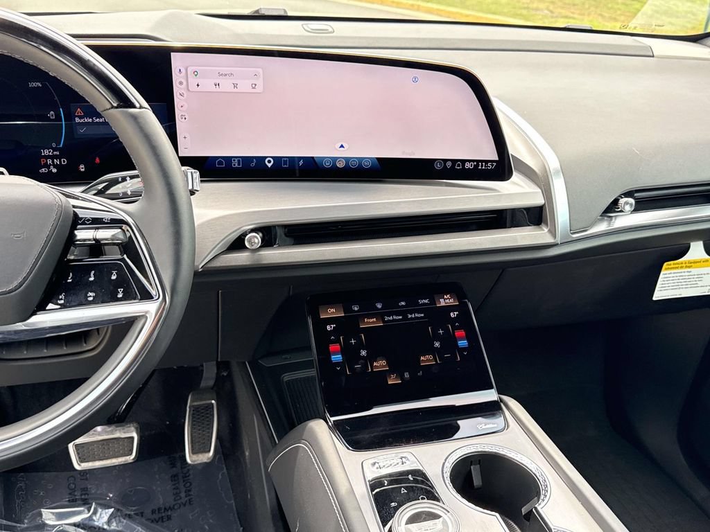 Used 2026 Cadillac Vistiq Platinum w/ LPO, Floor Liner Package AWD/4WD image 9