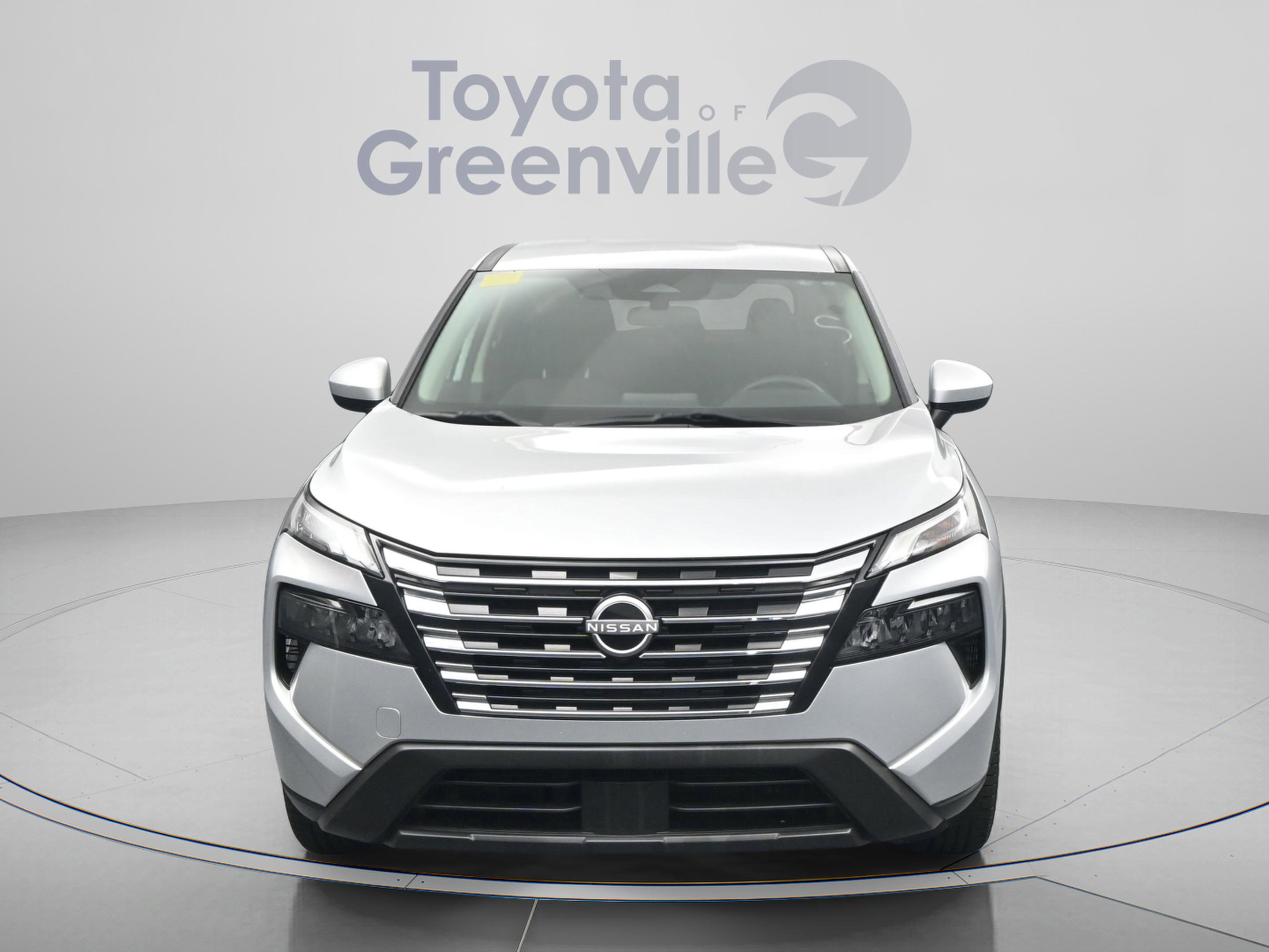 Used 2024 Nissan Rogue SV image 21