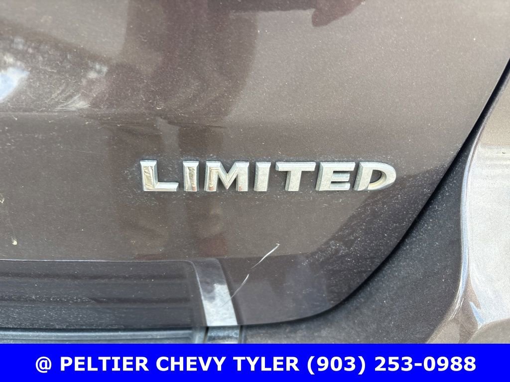 Used 2017 Jeep Grand Cherokee Limited w/ Luxury Group II image 9