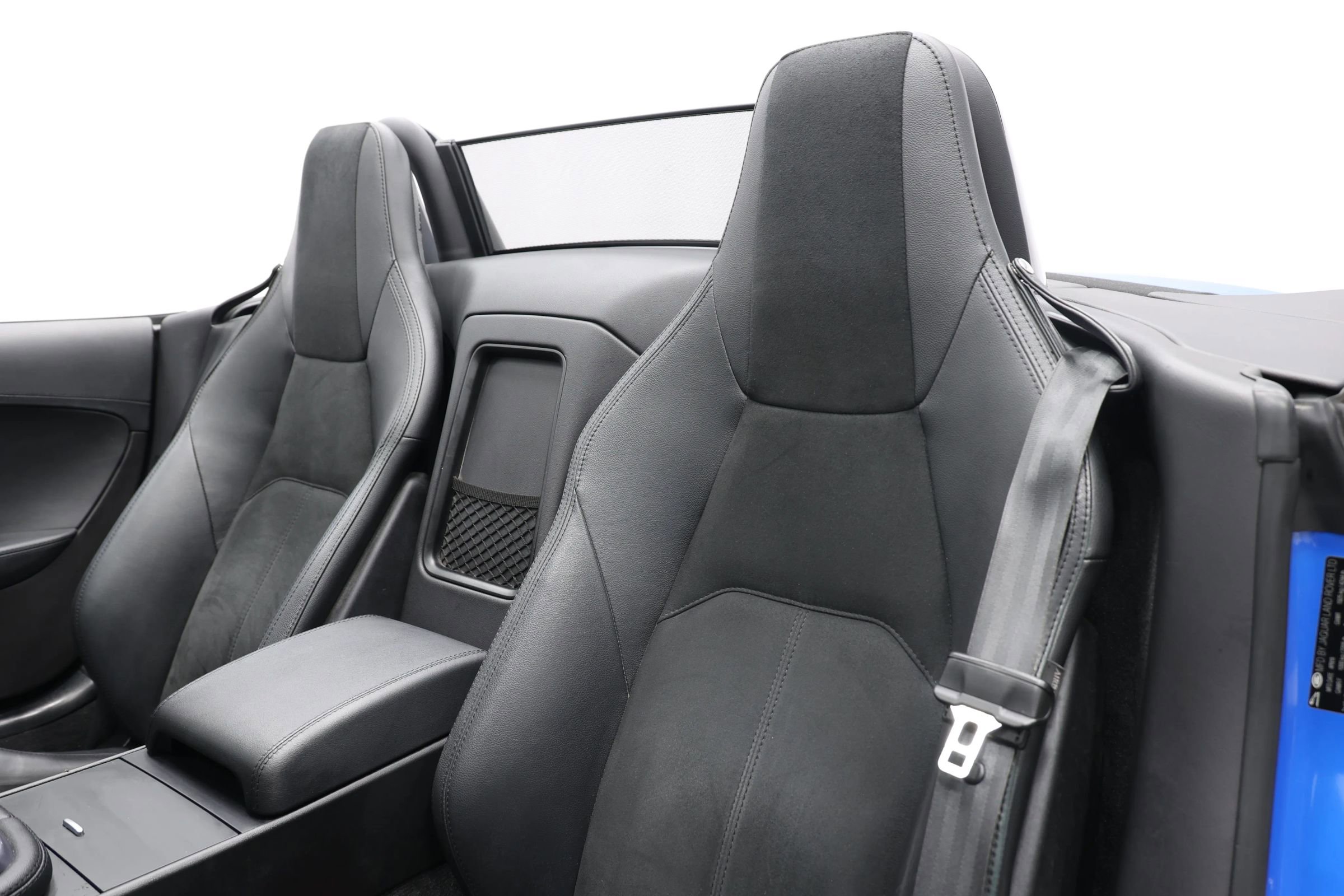 Used 2020 Jaguar F-TYPE Convertible image 17