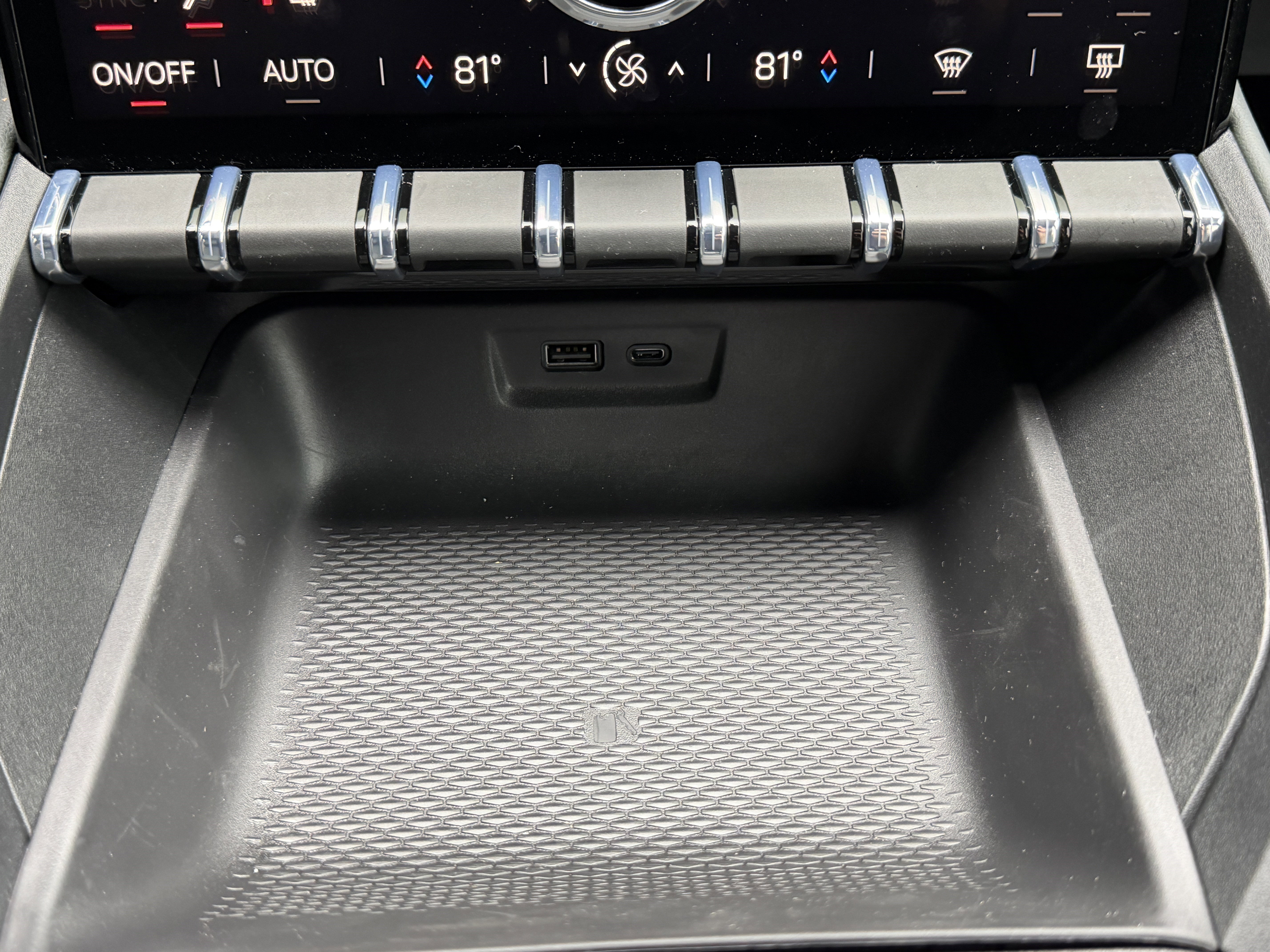 New 2026 GMC Terrain AT4 w/ Technology Package II image 21