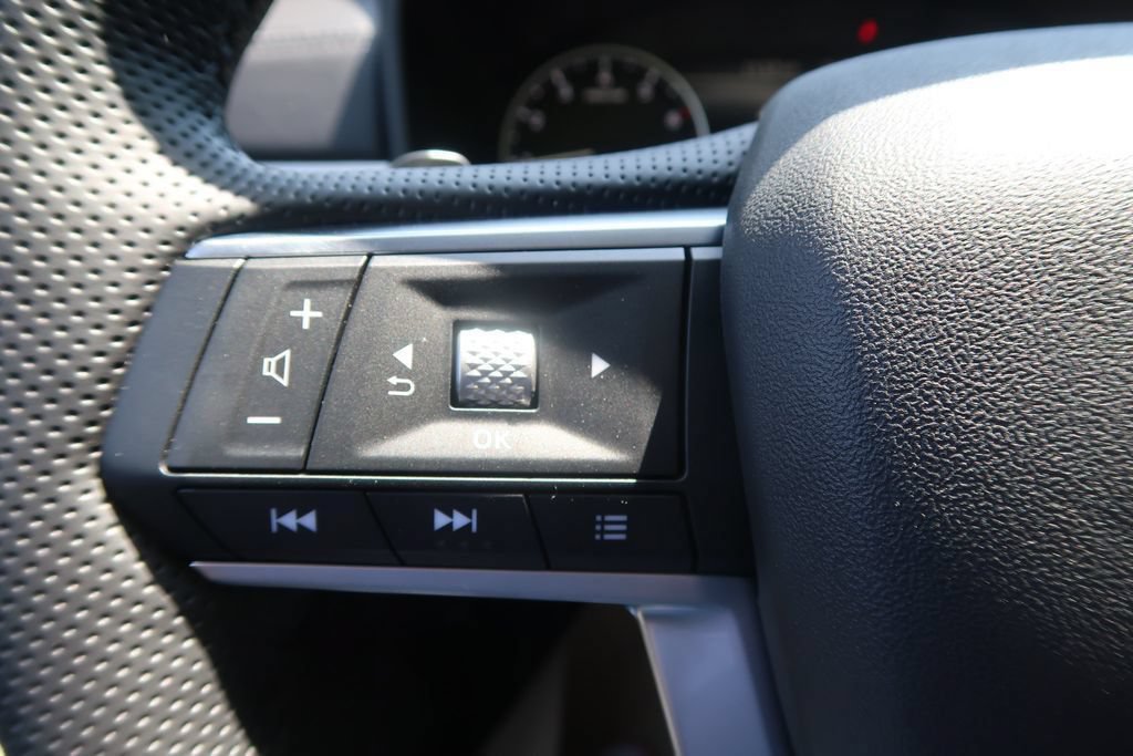 New 2026 Mitsubishi Outlander LE AWD/4WD image 27