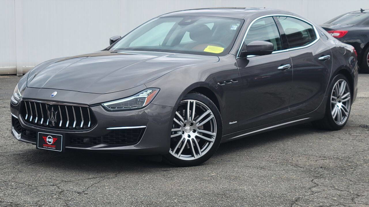 Used 2018 Maserati Ghibli S GranLusso image 2