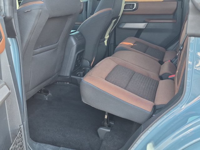 Used 2021 Ford Bronco Outer Banks AWD/4WD image 16