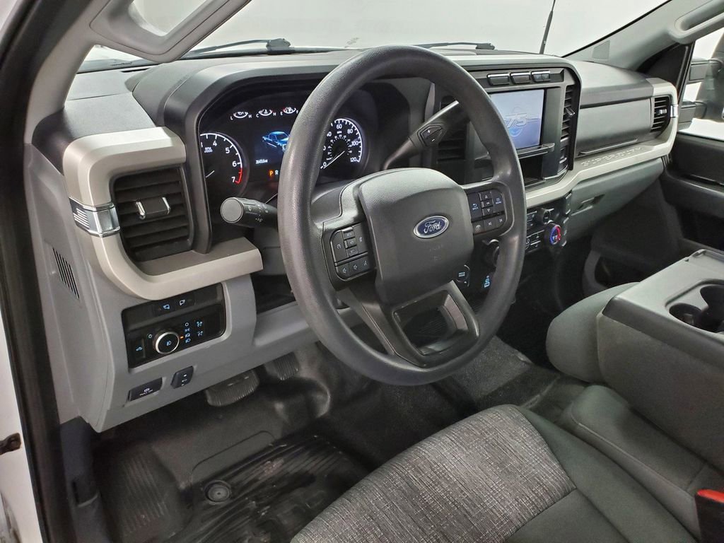Used 2023 Ford F350 XLT w/ FX4 Off-Road Package image 12