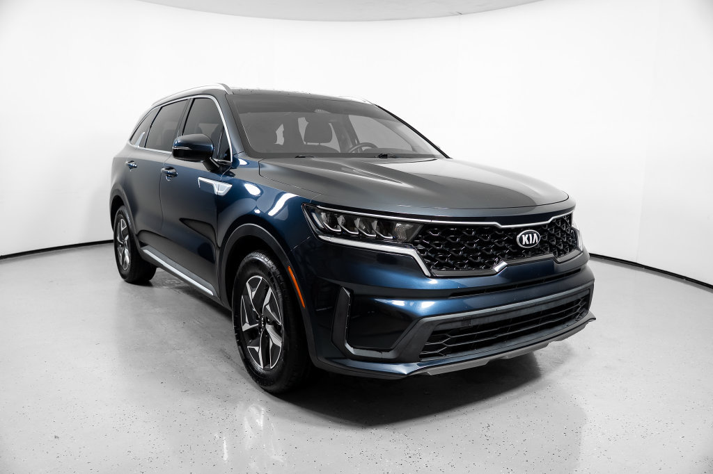Used 2021 Kia Sorento S FWD image 2