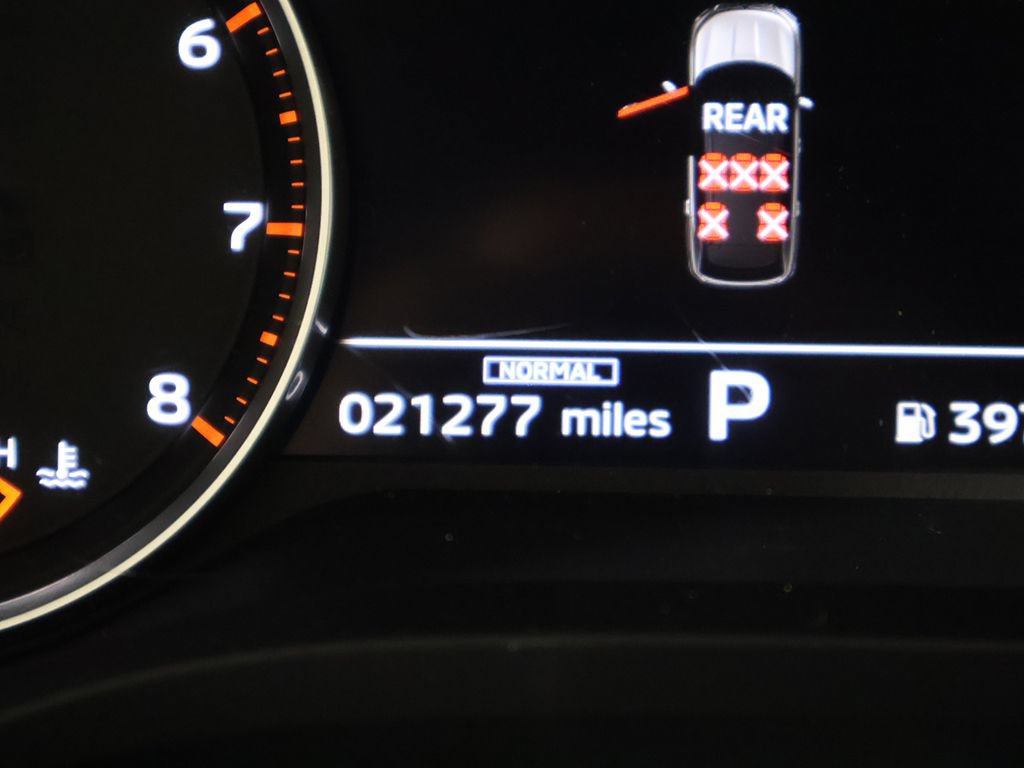 Used 2025 Mitsubishi Outlander SE FWD image 39