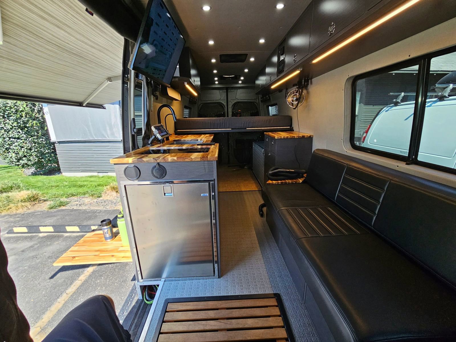 Used 2022 Mercedes-Benz Sprinter 2500 image 14