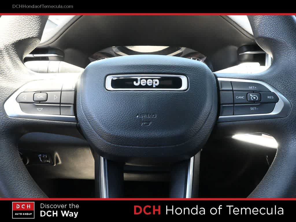 Used 2024 Jeep Compass Sport AWD/4WD image 9