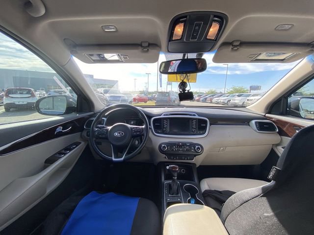 Used 2018 Kia Sorento FWD image 5