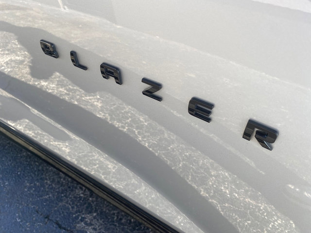 Used 2022 Chevrolet Blazer RS w/ Enhanced Convenience Package image 37