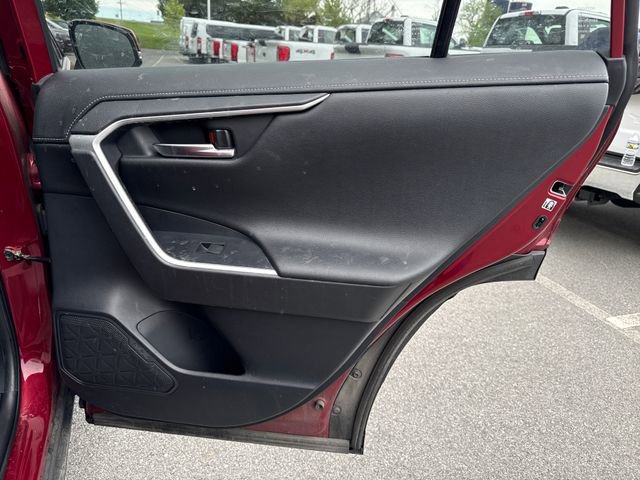 Used 2020 Toyota RAV4 Limited w/ Carpet Mat Package AWD/4WD image 17