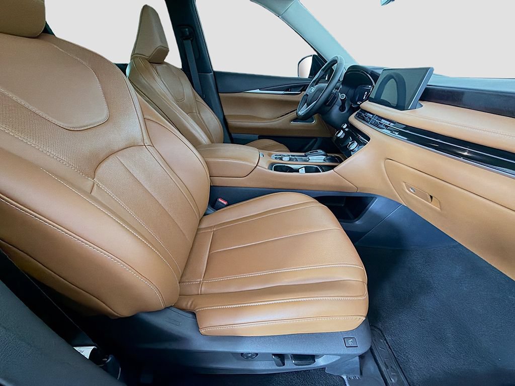 Used 2023 INFINITI QX60 Sensory AWD/4WD image 27