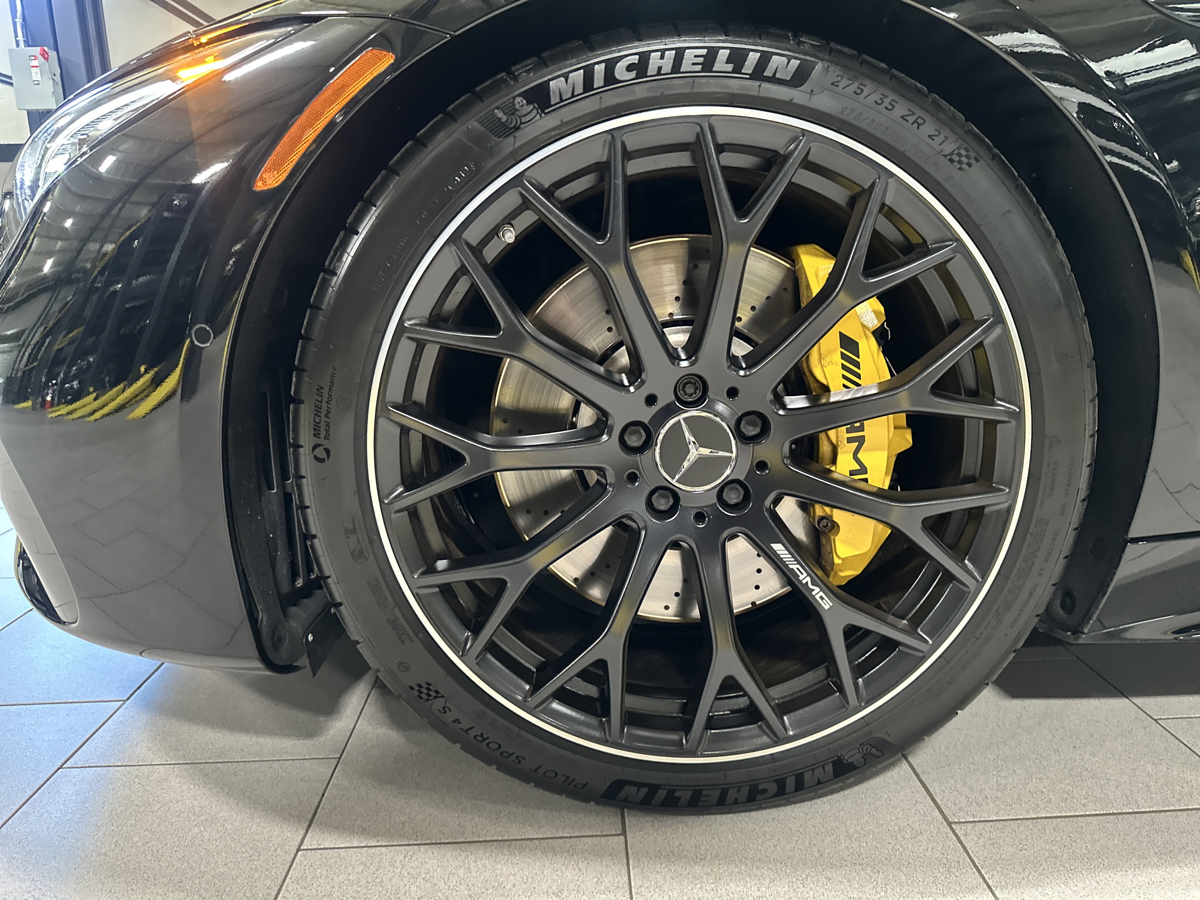 Certified 2022 Mercedes-Benz SL 63 AMG 4MATIC image 11
