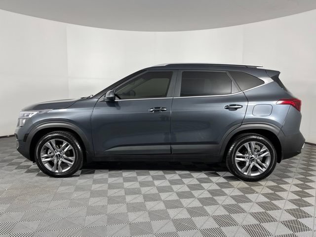 Used 2023 Kia Seltos S FWD image 7