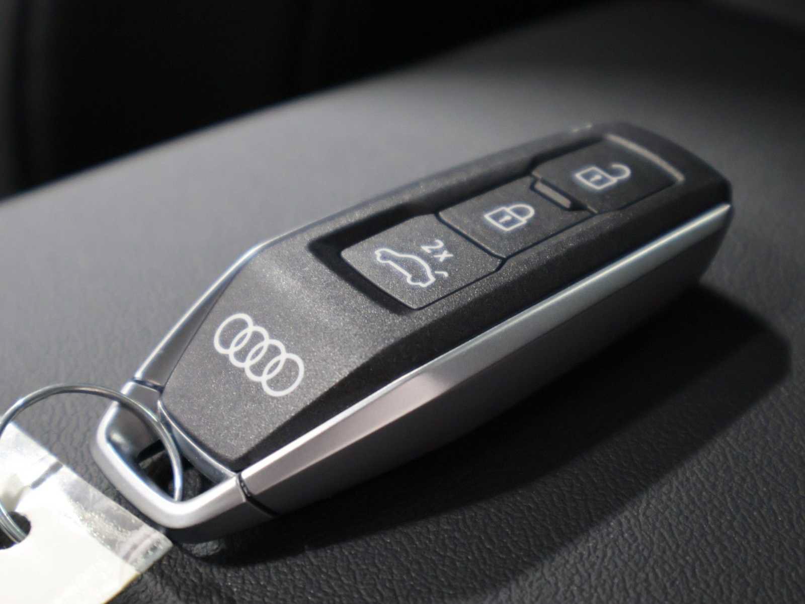 New 2027 Audi Q6 e-tron Premium Plus AWD/4WD image 41