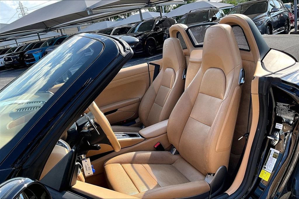 Used 2016 Porsche Boxster RWD image 32