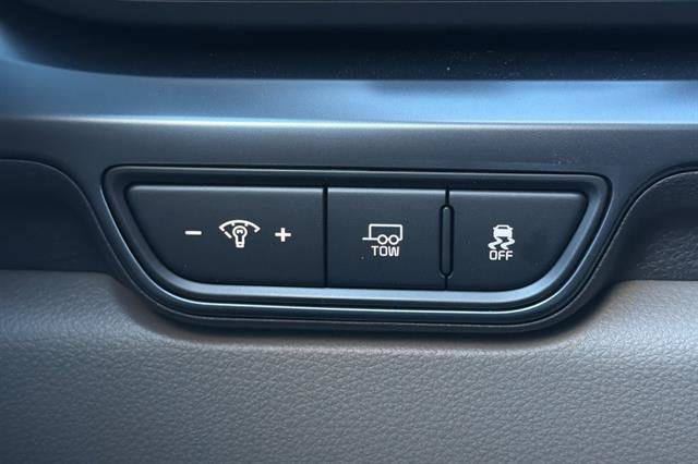 New 2026 Kia Carnival LXS FWD image 31