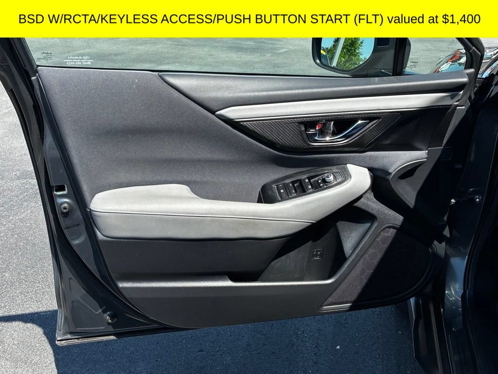 Used 2023 Subaru Outback Premium AWD/4WD image 4
