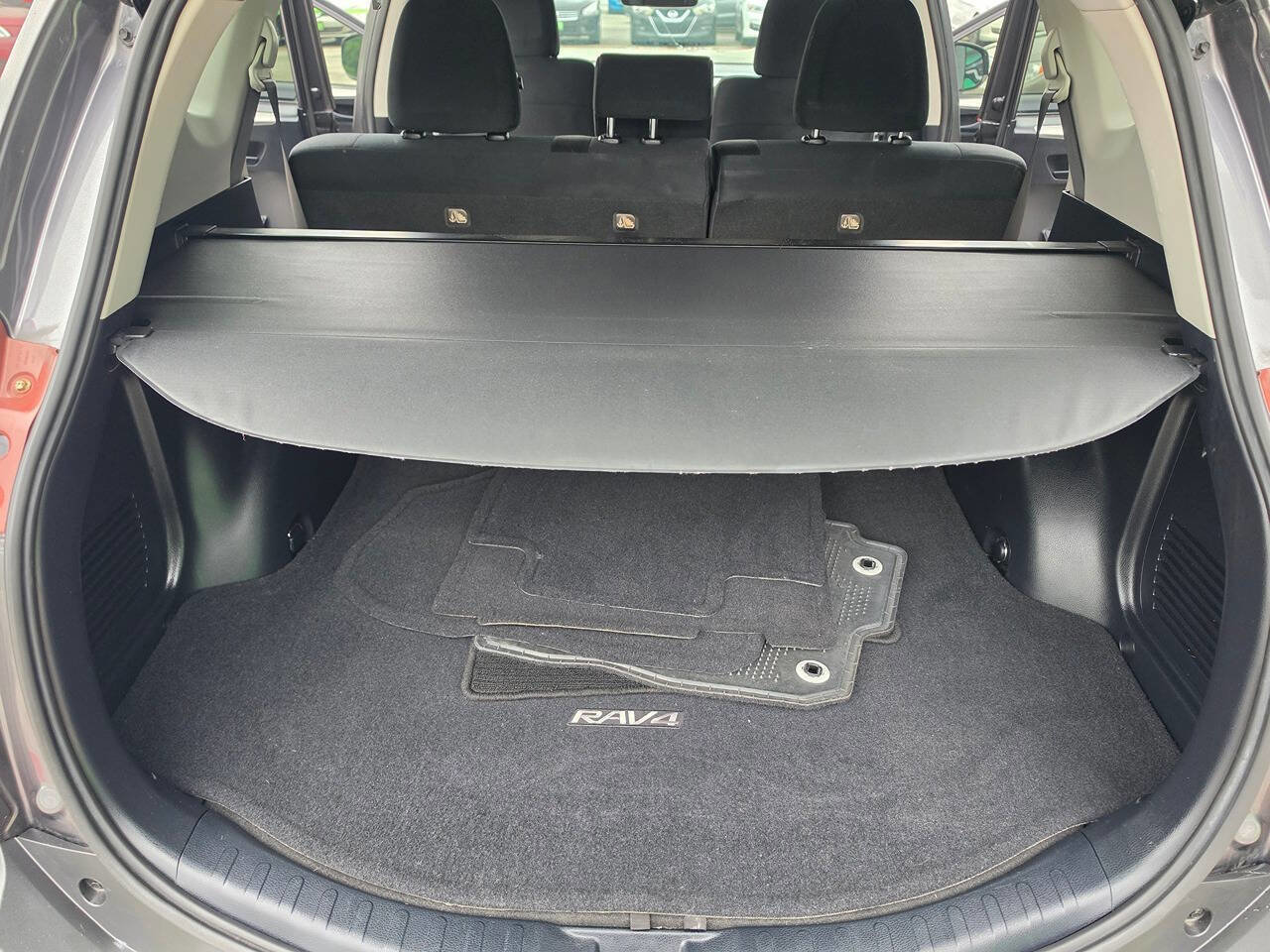 Used 2013 Toyota RAV4 XLE FWD image 26