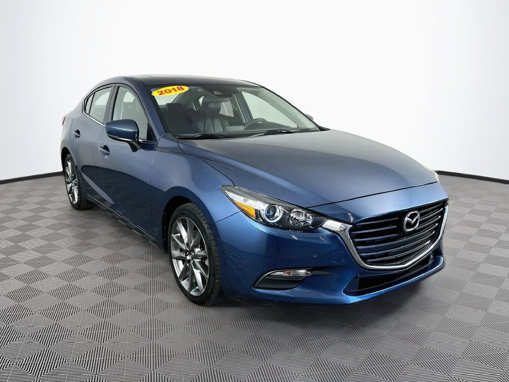 Used 2018 MAZDA MAZDA3 Touring FWD image 3