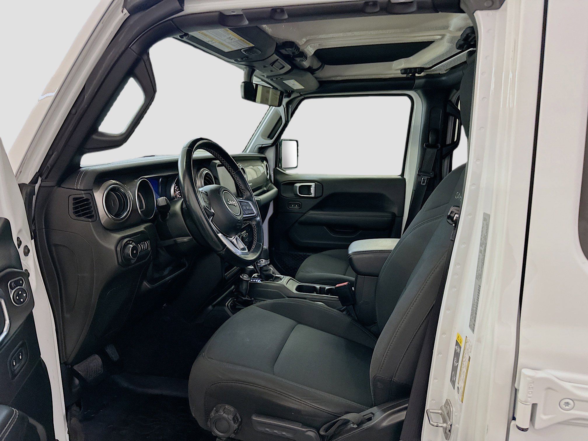 Used 2021 Jeep Wrangler Unlimited Sahara image 13