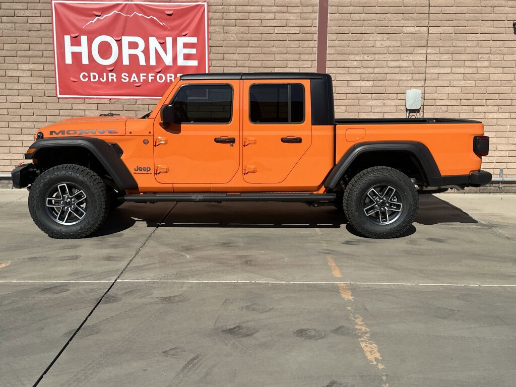 New 2025 Jeep Gladiator Mojave w/ Convenience Group image 2