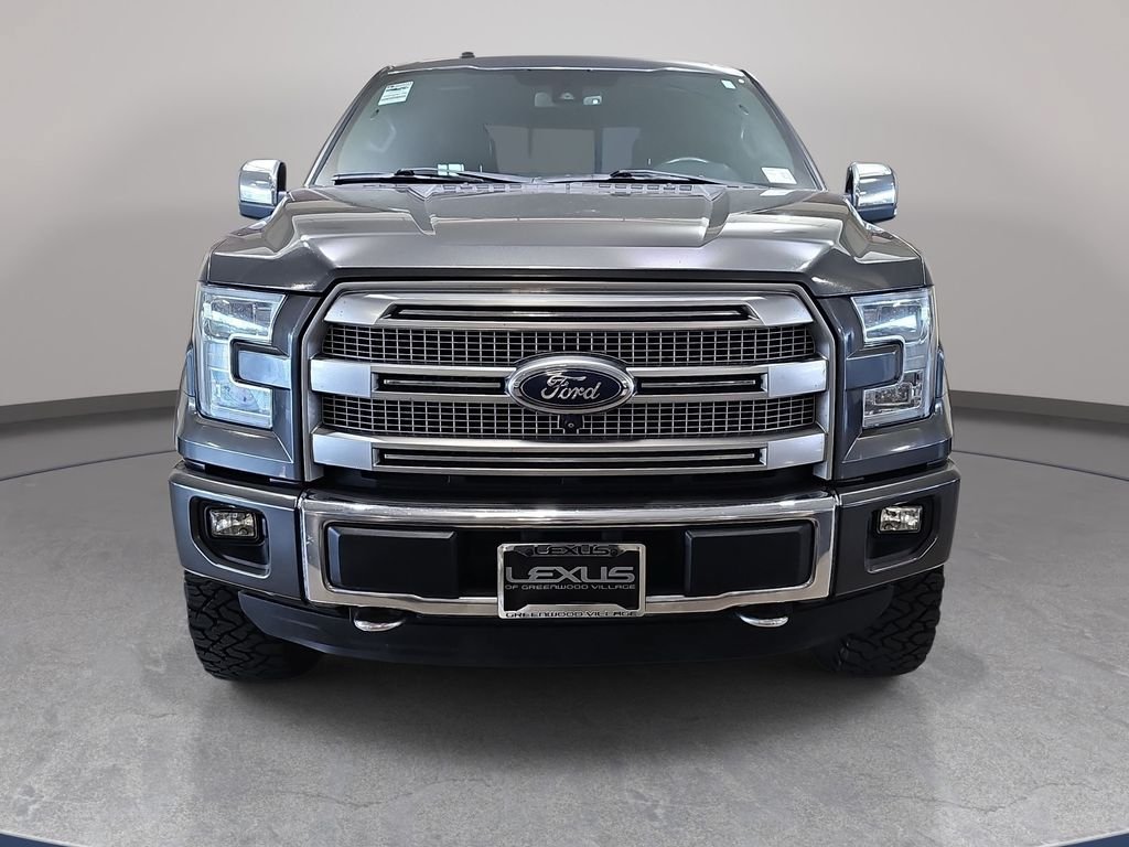 Used 2016 Ford F150 Platinum w/ Equipment Group 701A Luxury AWD/4WD image 3