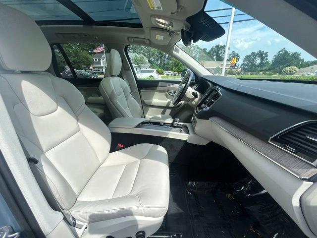Certified 2023 Volvo XC90 B6 Plus AWD/4WD image 15