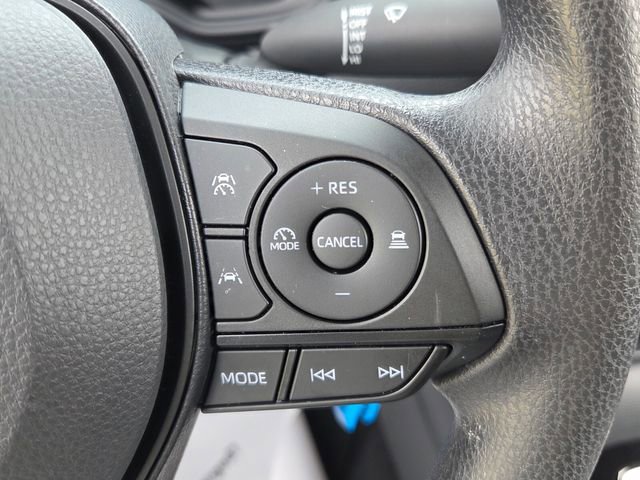 Used 2026 Toyota Corolla LE FWD image 23