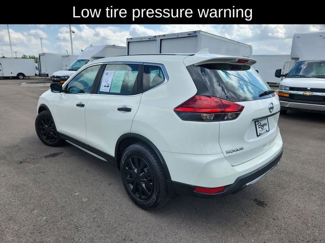 Used 2017 Nissan Rogue S FWD image 5