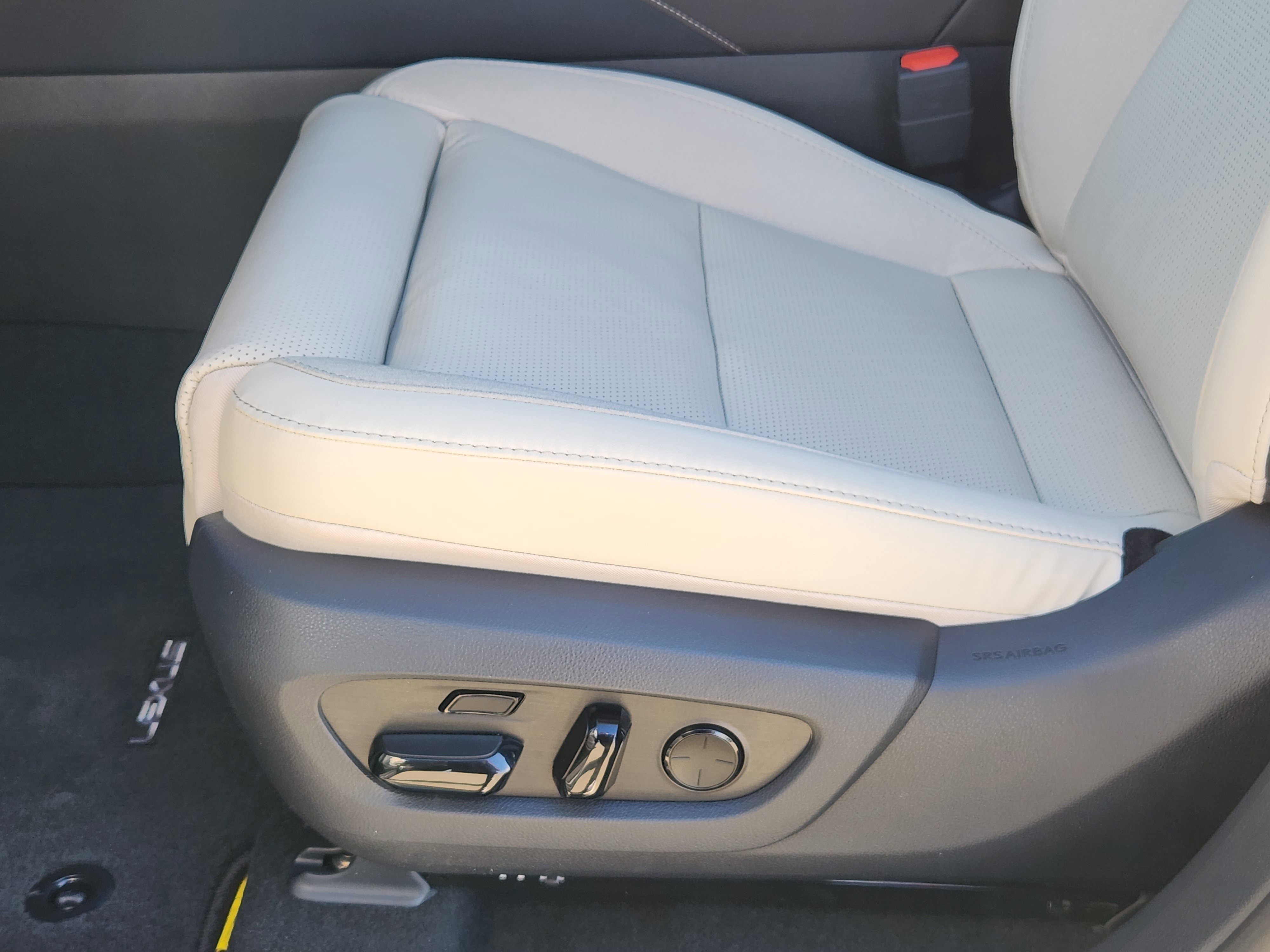 New 2026 Lexus RX 350 image 17