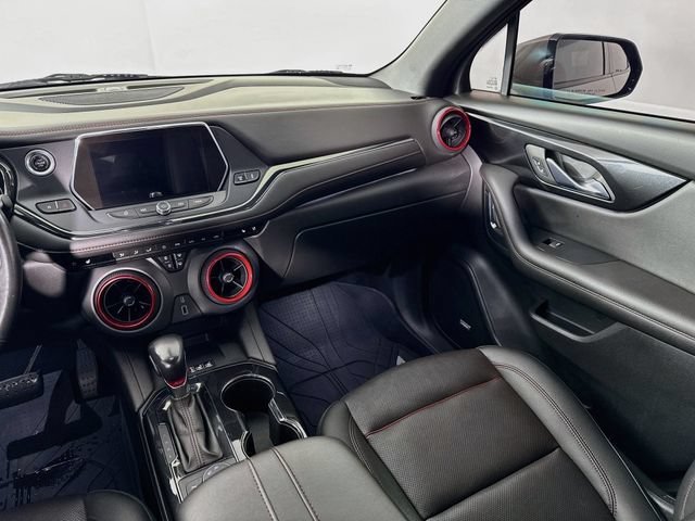 Used 2021 Chevrolet Blazer RS w/ Enhanced Convenience Package FWD image 28