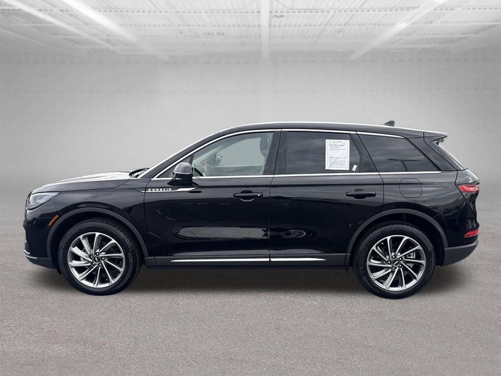 Used 2023 Lincoln Corsair AWD w/ Equipment Group 101A image 10